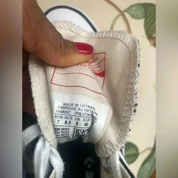 Converse Run Star high-tops Woman’s Size 8.5 and Mens Size 7 - Picture 5 of 9